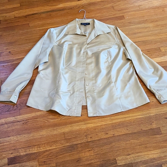 Jones New York Tops - Jones New York Gold Shirt